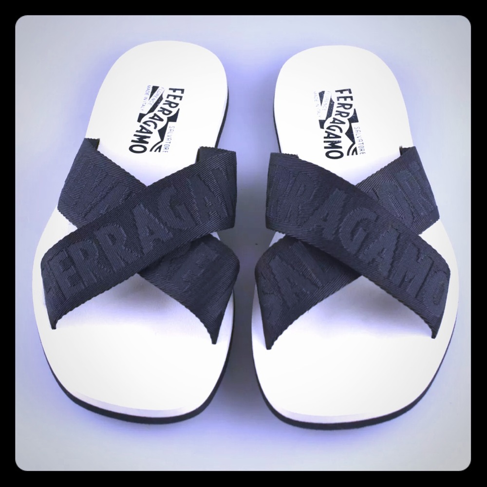 Salvatore Ferragamo Cross Labeled Sandals / Unisex